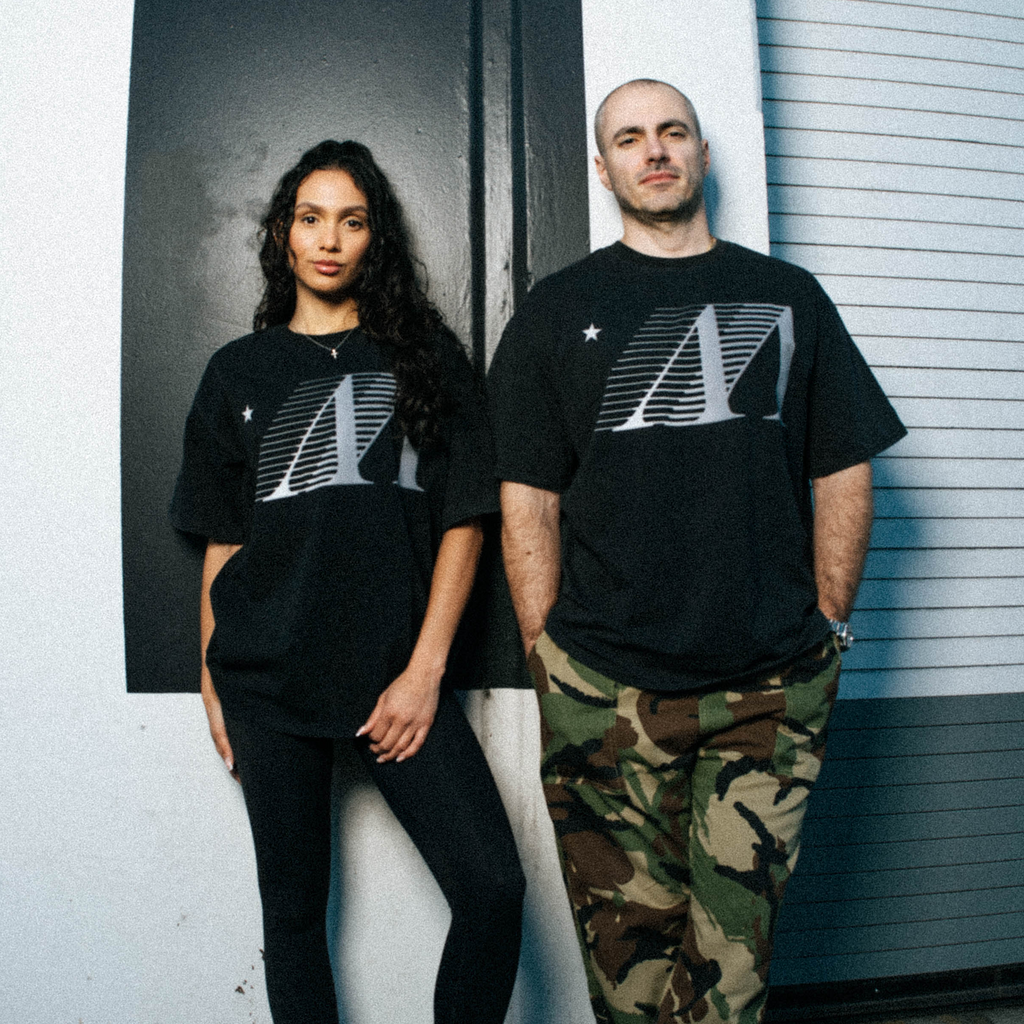 MOTION TEE
